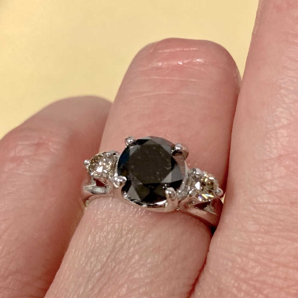 10K White Gold Black Diamond Ring